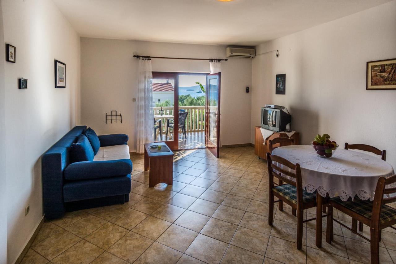 Apartments Adria Biograd Na Moru Ngoại thất bức ảnh